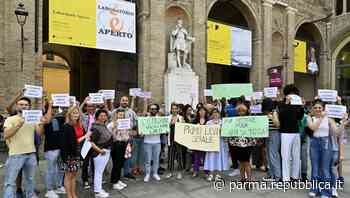 Scuole serali: protesta in piazza a Parma - foto - La Repubblica