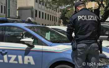 Truffe agli anziani, a Matera la Polizia arresta due persone - Sky Tg24