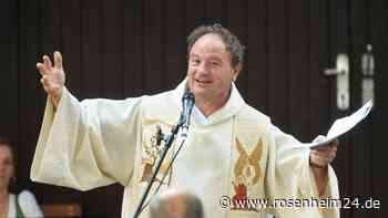 „Das fasziniert mich an Forrest Gump“: Münchens bekanntester Pfarrer kommt nach Rosenheim