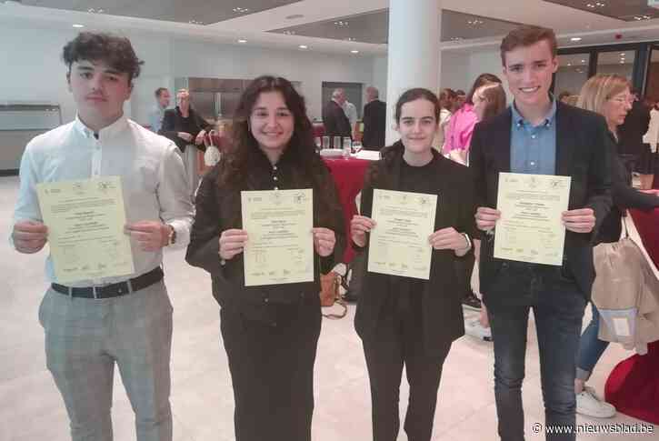 Leerlingen Regina Pacis scoren op Vlaamse olympiade Frans