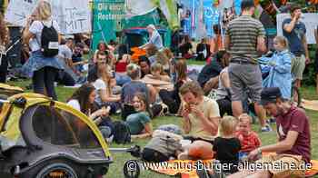 So geht es mit Bus und Tram zum Modular-Festival