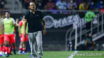 Juan Reynoso sobre 'Chuy' Corona: “Dios quiera esté ante Pumas” - TUDN MEX