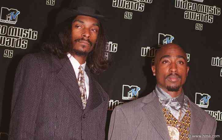 Snoop Dogg says he fainted when he saw Tupac in his final moments
