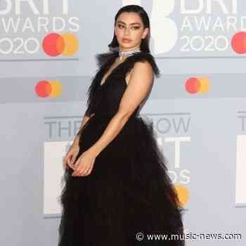 Charli XCX cancels shows after losing her voice