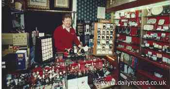Ayr jewellery shop owner hands reins over to son as he retires after 43 years - Daily Record