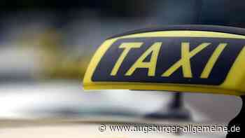 Fahrgast schlägt in Ulm auf Taxifahrer ein
