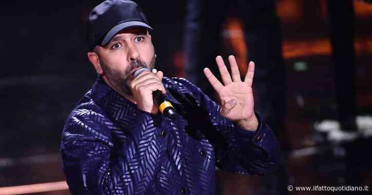 Checco Zalone, la nuova hit dell’estate è “Sulla barca dell’oligarca”. Poi il tour nei teatri con “Amore + Iva”