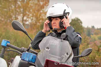 Saanich PD, other departments work to make policing a good career option for women – Saanich News - Saanich News