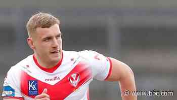 Matty Lees: St Helens prop forward signs new deal to run until 2025 - BBC