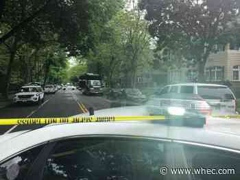 Police find one person dead inside Park Avenue home