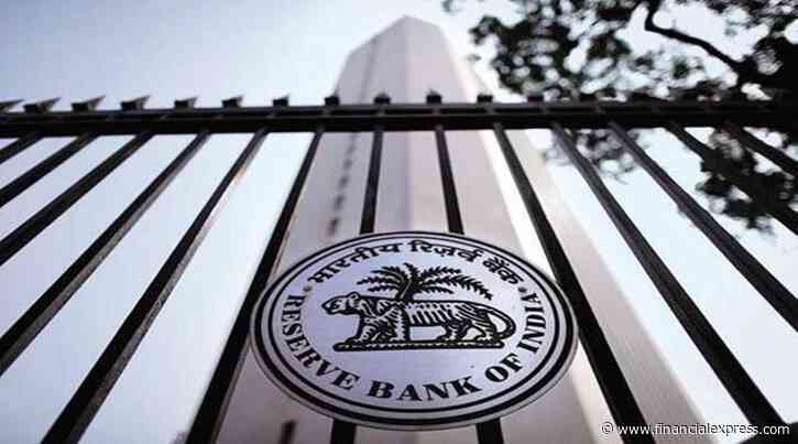 RBI says economy losing steam; high frequency indicators showing loss of momentum