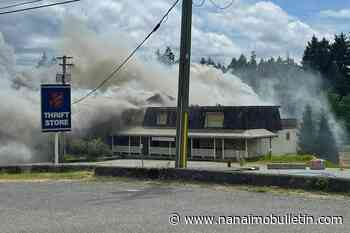 Fire hits vacant Pioneer Square Mall in Mill Bay