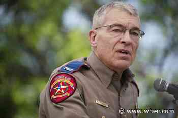 Official: Girl told 911 'send the police now' as cops waited