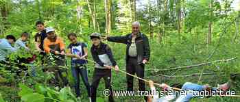 Robin Hood begleitet Walderlebnisspiele für Drittklässler in der Nonner Au - Traunsteiner Tagblatt