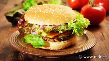 CO2-Label auf Speisekarten verführen zu "grünem" Essen - MDR