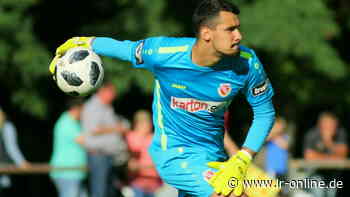 Energie Cottbus: Torhüter Avdo Spahic steigt in die 2. Liga auf und hat eine Botschaft für den FCE - Lausitzer Rundschau