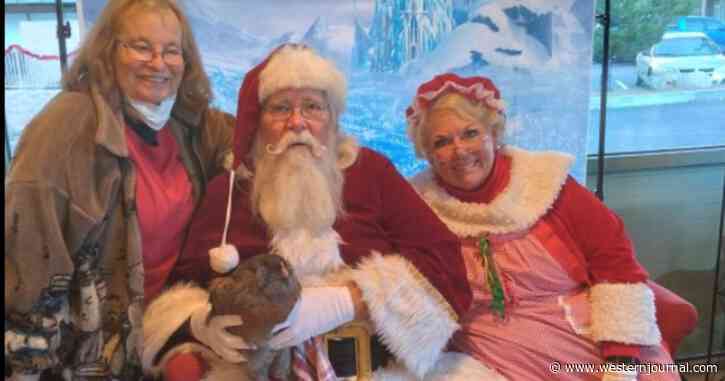 Therapy Chicken Becomes Fan Favorite for Residents at Assisted Living Center: 'She's So Sweet'