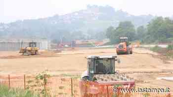 Nuovo ostacolo sulla Asti – Cuneo: “Non siamo preoccupati, solo problemi di lentezza” - La Stampa