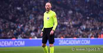 Les arbitres de Saint-Etienne - Auxerre - Ligue 1 Uber Eats