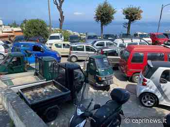 Parcheggi incustoditi a Capri, dopo il Pennello anche Piazzale Europa. La denuncia di CapriVera: "Disagi per i cittadini e danni erariali" - Capri News