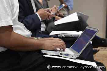 Journalists face ‘alarming’ levels of stress, trauma and harassment, report suggests - Comox Valley Record