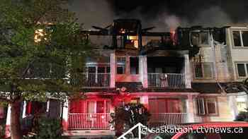 Fire rips through Saskatoon apartment building overnight