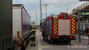 Passau: Mann wird von fahrendem Zug mitgeschleift - br.de