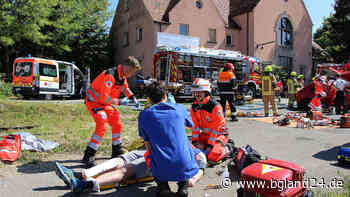 Freilassing: Sechs zum teil schwer Verletzte und ein Toter bei realistischer Einsatz-Übung an der Lokwelt - bgland24.de