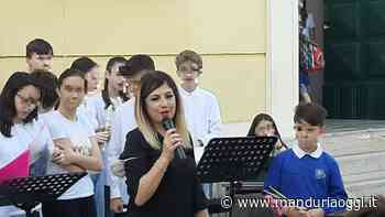 MANDURIA - Dagli alunni dell'istituto 'Prudenzano' 'Note di gioia e desiderio di pace' in … tour - ManduriaOggi