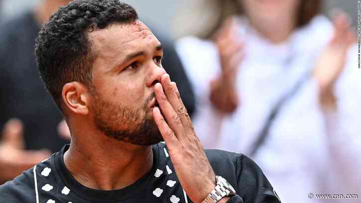 Jo-Wilfried Tsonga in tears as he ends remarkable career after French Open defeat - CNN