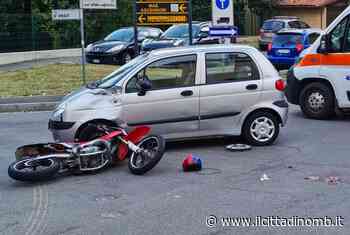 Incidente a Calò, il don dirige il traffico - Il Cittadino di Monza e Brianza