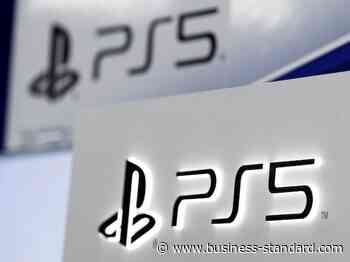 Sony PSVR 2 likely to have at least 20 games, upgraded VR headset at launch - Business Standard