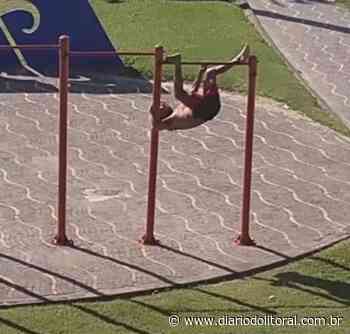 Bertioga: homem usa barras da praia para fazer 'pole dance' e acaba batendo a cabeça no chão; vídeo - Diário do Litoral