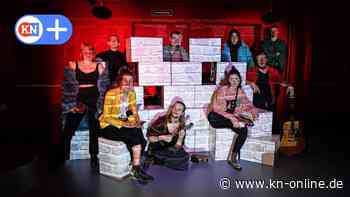 „Aufbruch” im Werftparktheater: Zwischen Resignation und Revolution