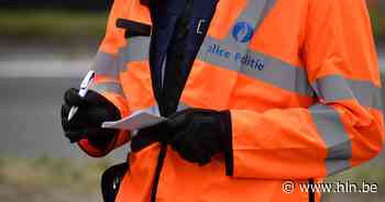 Jongeman luistert niet naar agenten: “Ze waren onbeleefd” - Het Laatste Nieuws