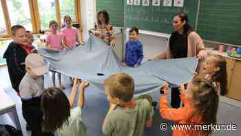 Geretsried: Ukrainische Kinder besuchen Willkommensklasse an der Karl-Lederer-Grundschule - Merkur.de