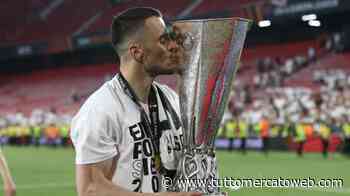 Juve, occhi su Kostic. Gazzetta dello Sport: "L'ala scelta per far volare Vlahovic" - TUTTO mercato WEB