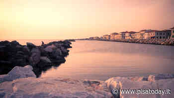 Cammirata di beneficenza al tramonto e in notturna da San Piero a grado a Marina di Pisa - PisaToday