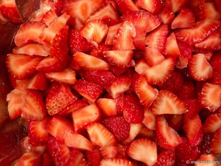 FDA investigating hepatitis in strawberries at these grocers