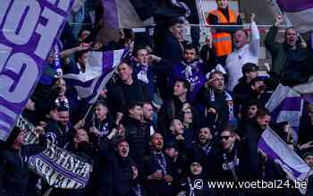 Anderlecht-fans uiten zich fel en protesteren vol tegen komst Felice Mazzu - Voetbal24.be