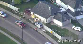 Man dies after crashing vehicle into home in southeast Edmonton - Global News