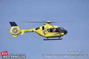 Passagier personenauto raakte bekneld na botsing tegen boom - Westerwolde actueel