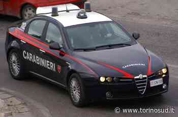 MONCALIERI - Perde il controllo dell'auto e finisce contro tre macchine in sosta - TorinoSud