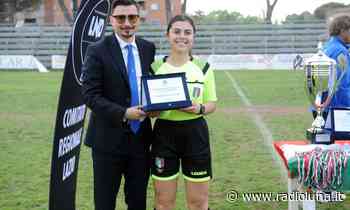 Calcio, Ilaria di Florio è la prima donna arbitro di Formia a dirigere una partita di Promozione – Luna Notizie – Notizie di Latina - Lunanotizie