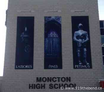 UPDATE: Hold And Secure Continues At Two Moncton Schools - 91.9 The Bend