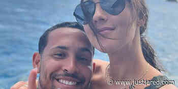 'Bachelorette' Becca Kufrin & Thomas Jacobs Are Engaged