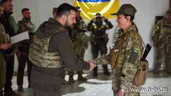 "Werden kämpfen und siegen": Explosionen nach Selenskyj-Besuch in Charkiw - n-tv NACHRICHTEN