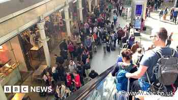 Half-term travel: EasyJet and Tui cancel flights as queues form at Dover
