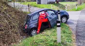 Clusone: esce di strada con l'auto - MyValley.it notizie! - MyValley.it