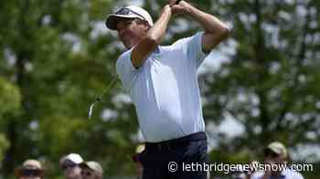 Alker shoots 63, rallies to win Senior PGA for first major - Lethbridge News Now